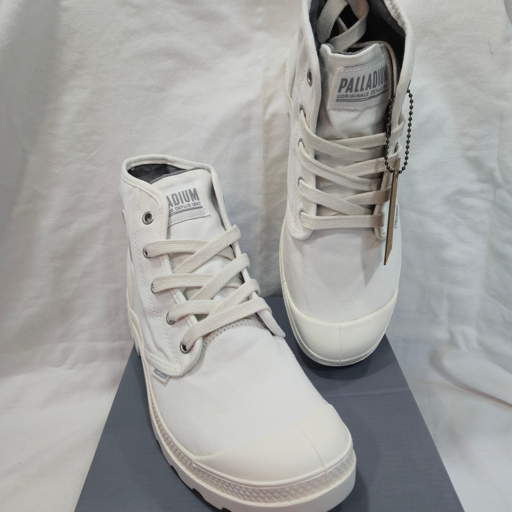 Palladium Pampa Hi Womens Boots Size 10 Star White Canvas High Top Shoes